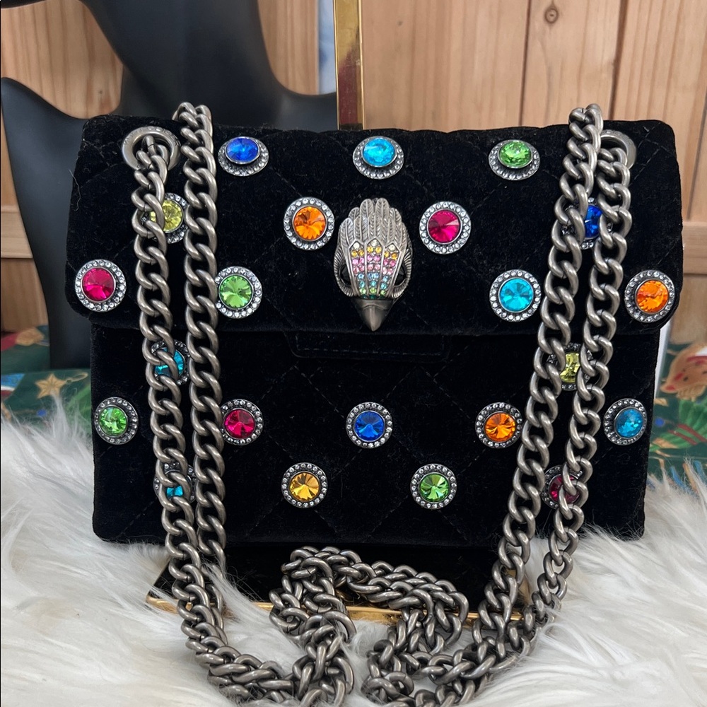 KURT GEIGER LONDON
Mini Kensington Velvet Crossbody Bag